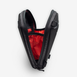 Carbonado Todd Hard Shell Sling Bag Black (25X18X5)