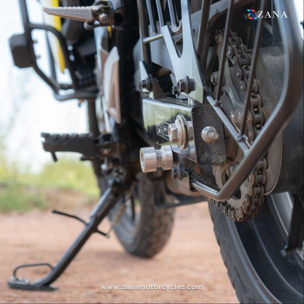 Rear Paddock Spools For Suzuki Vstrom 250