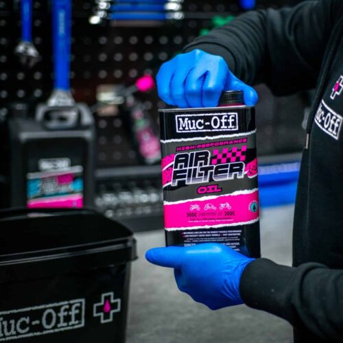 Muc-Off Motorcycle Air Filter Oil – 1L