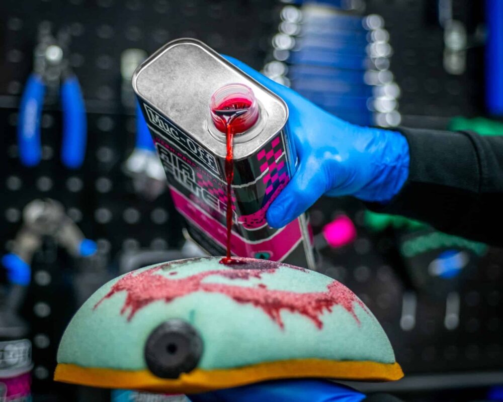 Muc-Off Motorcycle Air Filter Oil – 1L