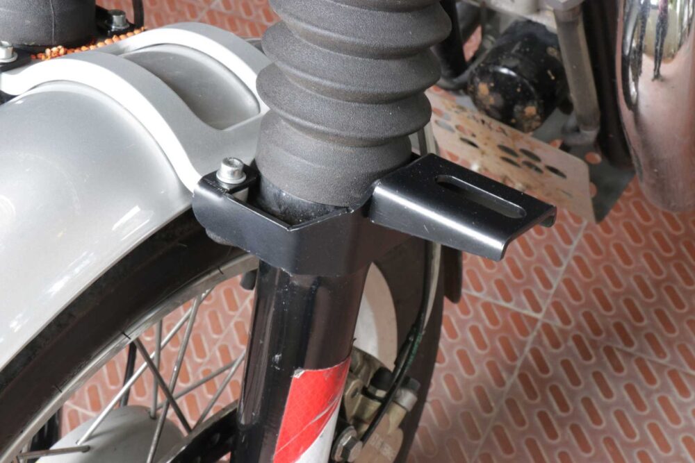 Maddog Interceptor / Gt Fork Clamp Mount