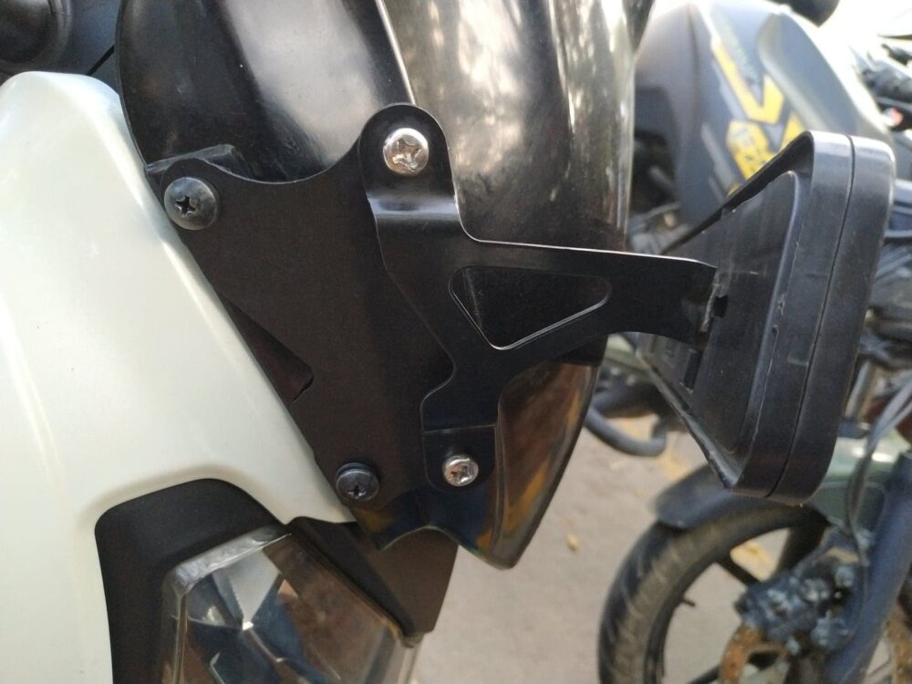 Oem Number Plate Extension Kit For Dominar 400 Windshield