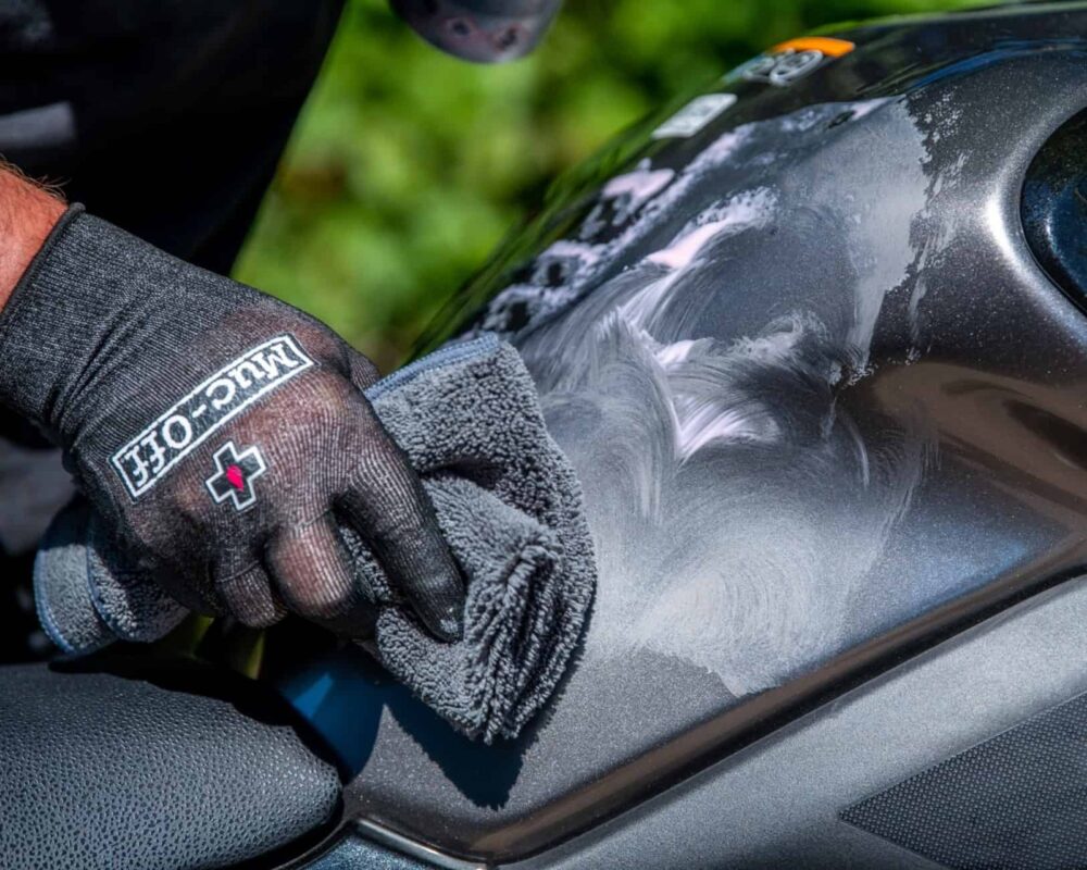 Muc-Off Miracle Shine Motorcycle Polish – 500Ml